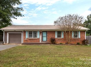 558 Brumley Rd, Mooresville, NC 28115