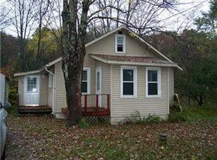 9322 Boston State Rd, Boston, NY 14025