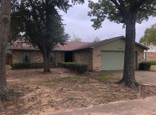 7808 Acapulco Rd, Fort Worth, TX 76112