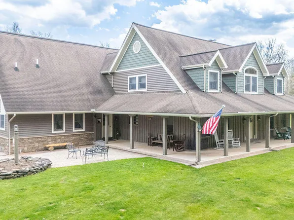 2270 Pine Tree Rd, Hughesville, PA 17737