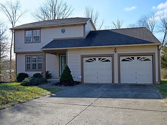 2nd image of 8293 Creek Woods Pl