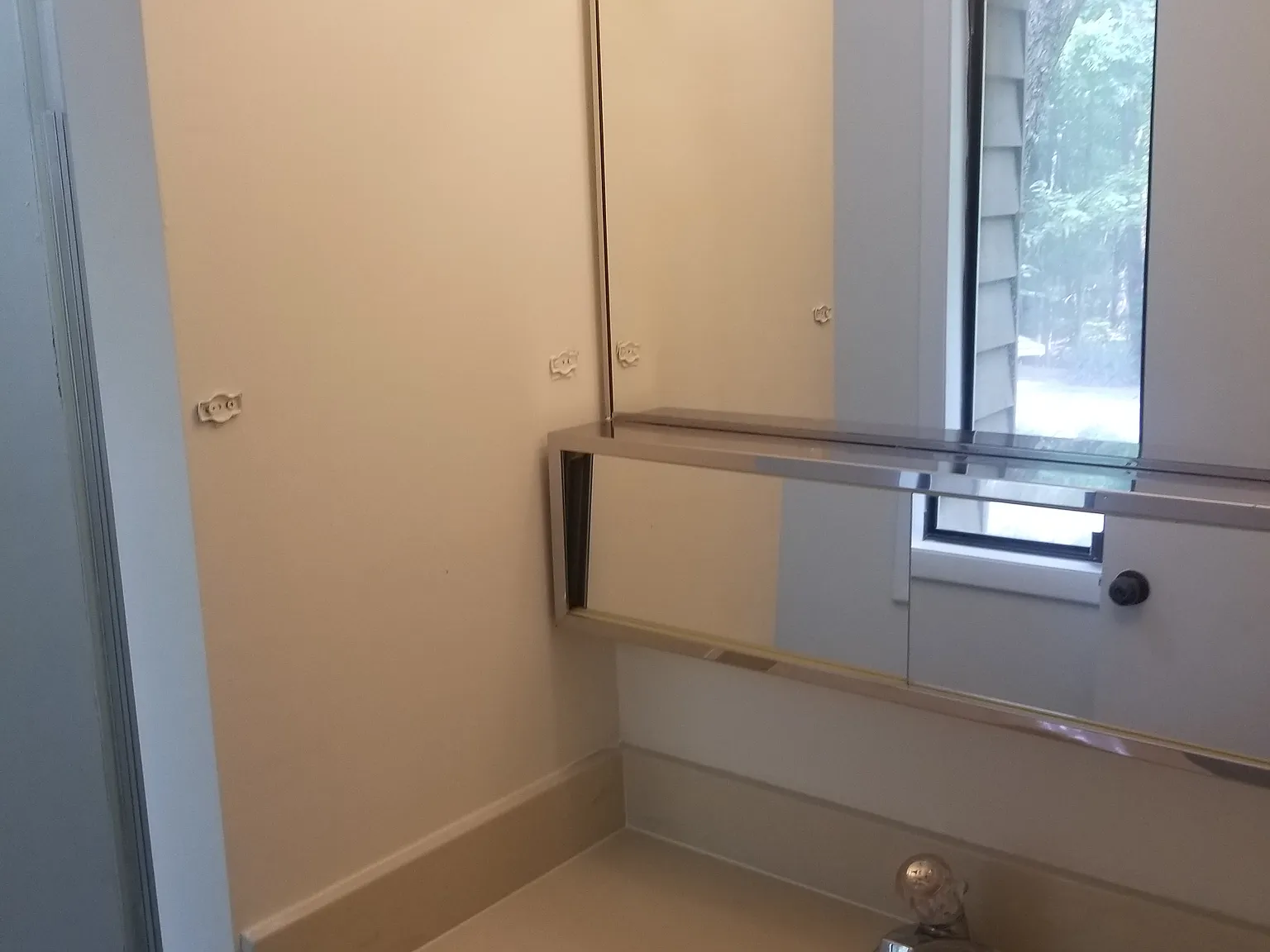2 bed, 1404 sqft, $1,800 — Photo 4