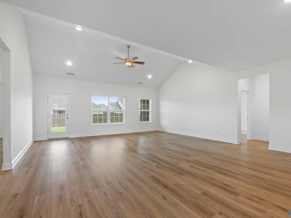 103 Lucy Lynn Blvd, Meridianville, AL 35759