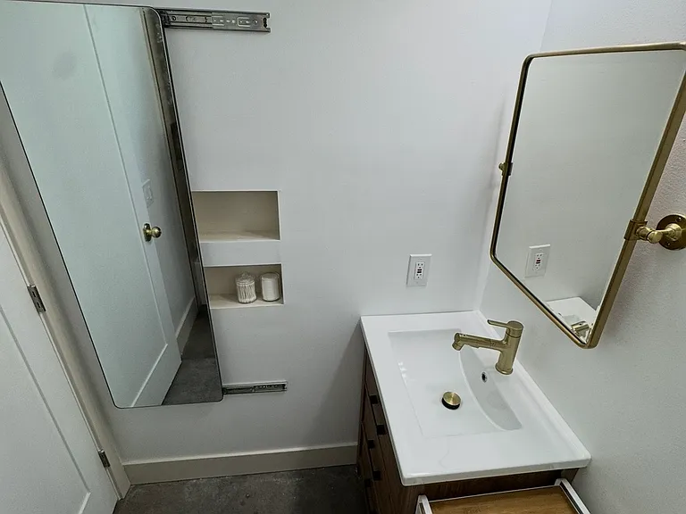 8308 Sanger Ave #B — Photo 7