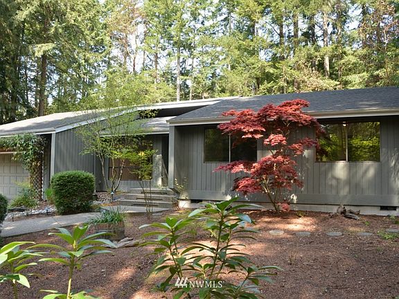 2nd image of 5407 143rd Court NW