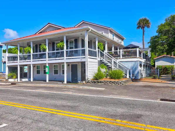 118 E Ashley Ave #110, Folly Beach, SC 29439