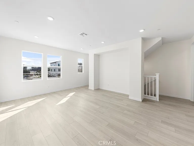 4344 Alamo Ln — Photo 15