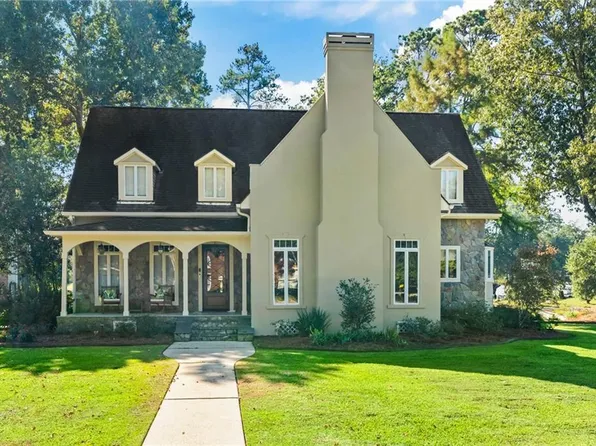 100 E Ruelle Dr, Mandeville, LA 70471