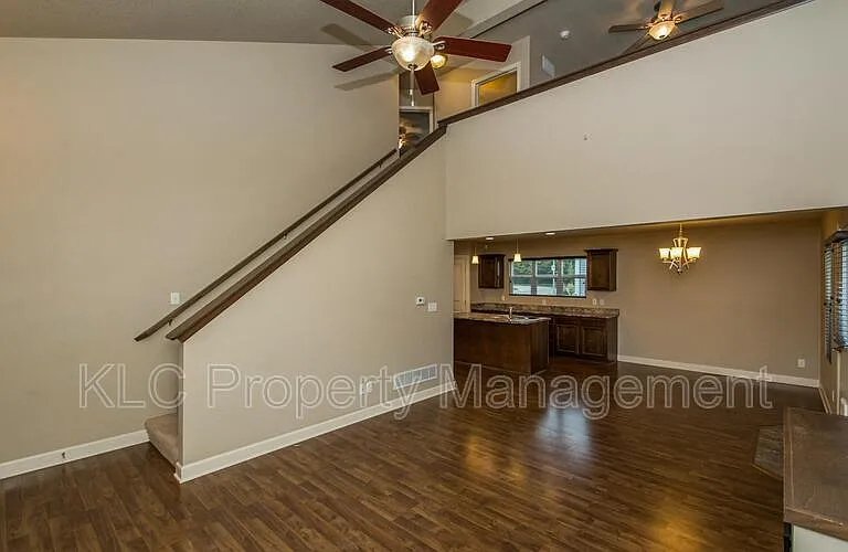 3500 Park Side Dr — Photo 7