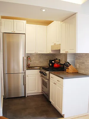 Sold by Sotheby's International Realty | media 1