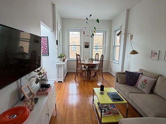 3rd image of 1514 S 8th St Floor 2