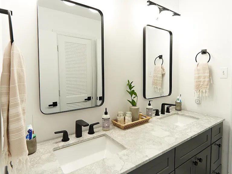 610 Lake Charles Way — Photo 37