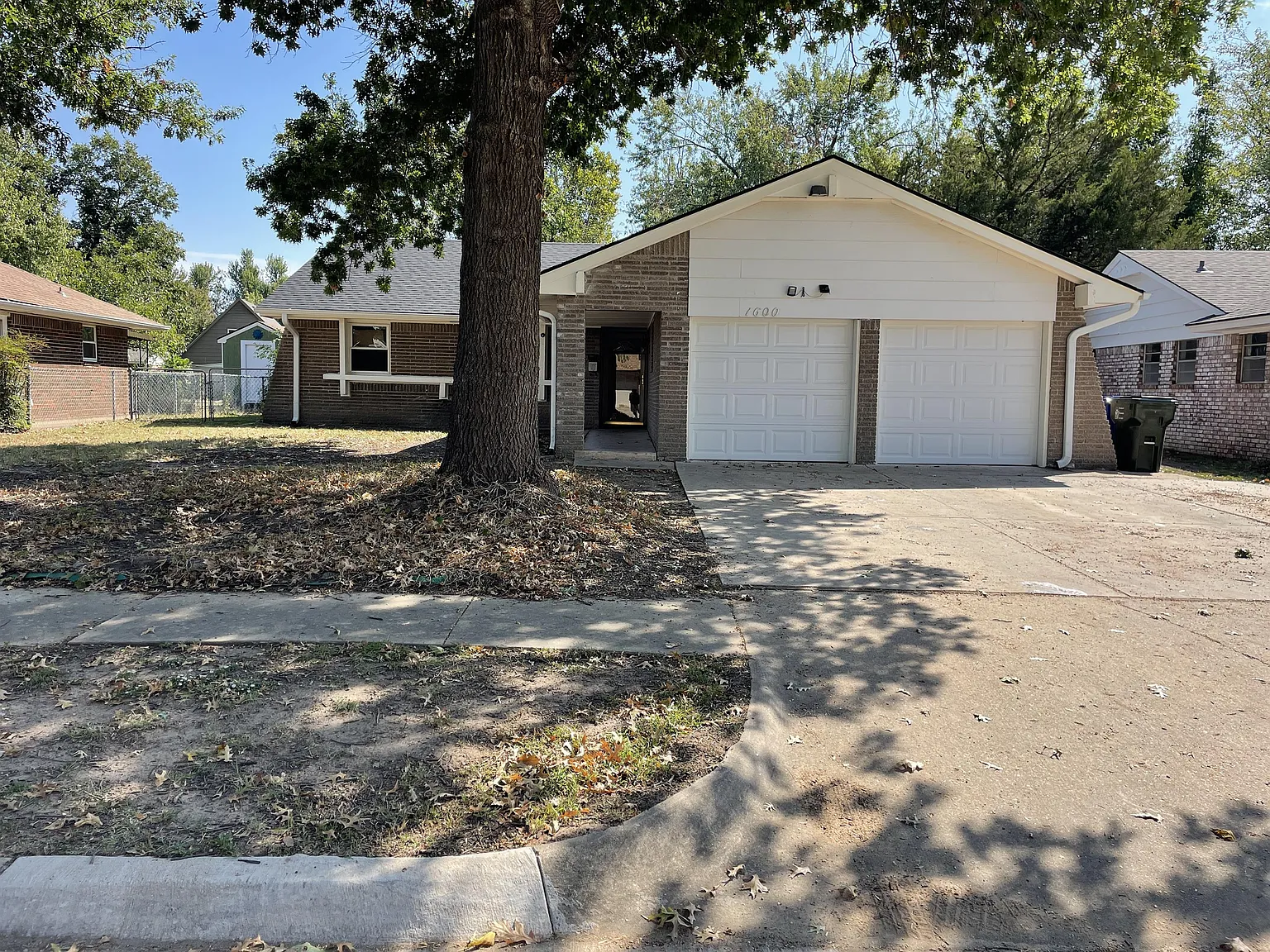 1600 Cambridge Drive - 1 — Photo 1