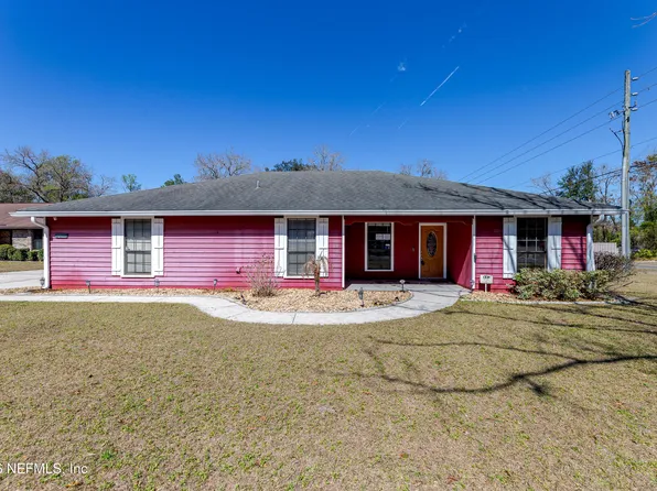 8805 COUNTRY WOODS Court, Jacksonville, FL 32222