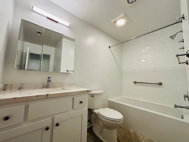 927AB - 410 Houston St. - DM — Photo 122