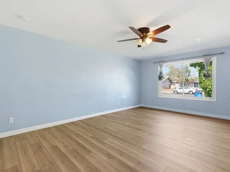 3215 S Kachina Dr — Photo 14