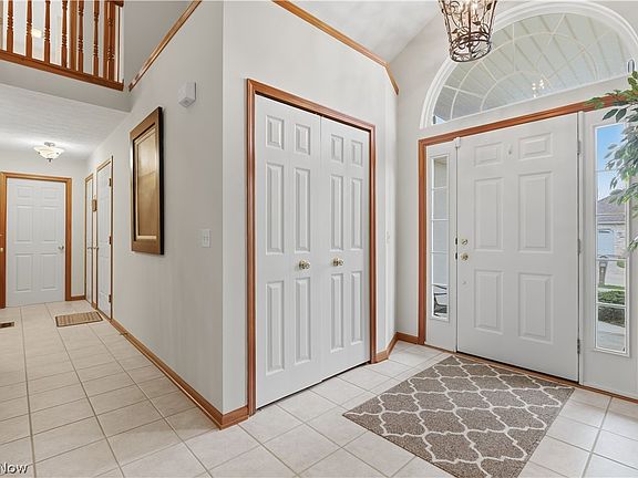 4th image of 9433 Scottsdale Dr