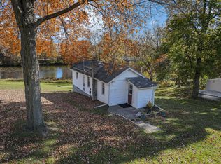 810 S Constantine St, Three Rivers, MI 49093