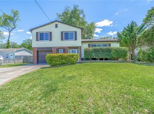 332 Garrison Pl, Virginia Beach, VA 23452