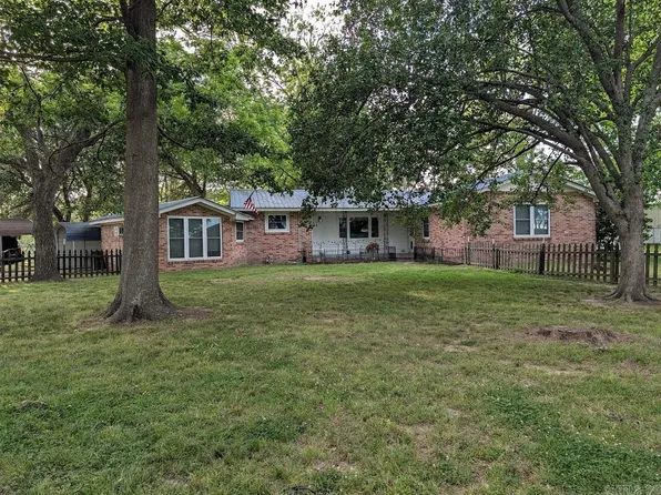 1104 S 65th Hwy, Mc Gehee, AR 71654