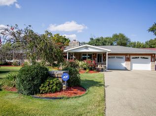 1106 W Main St, Robinson, IL 62454