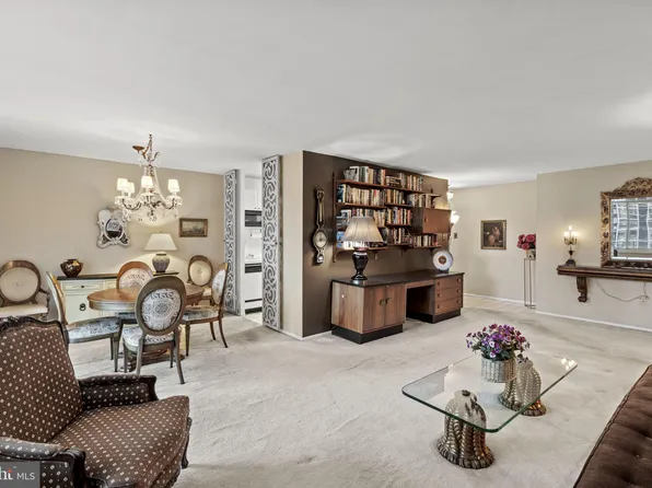 1901 John F Kennedy Blvd APT 2507, Philadelphia, PA 19103