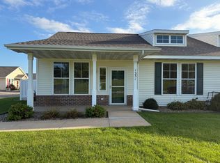 1331 Tower Ln NE, Cedar Rapids, IA 52402