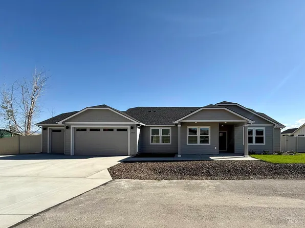 2445 Legacy Ct, Clarkston, WA 99403