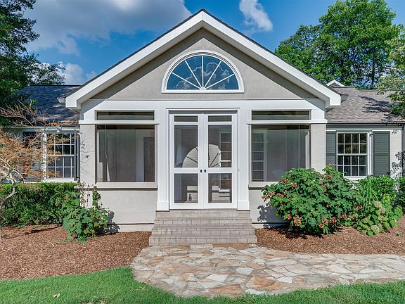2nd image of 122 Heady Dr