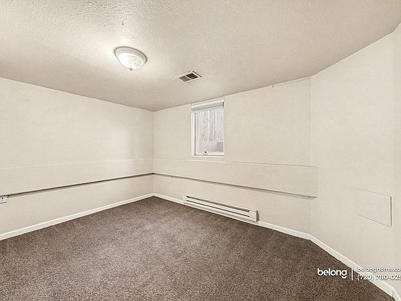 3rd image of 425 9th Ave #B