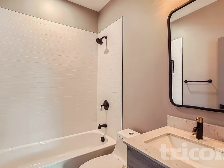 865 Cavanaugh Ave SE — Photo 15