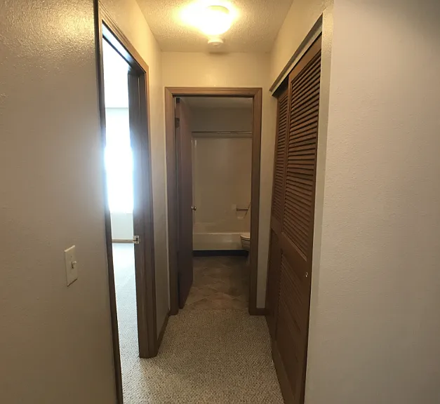 130 West St — Photo 32