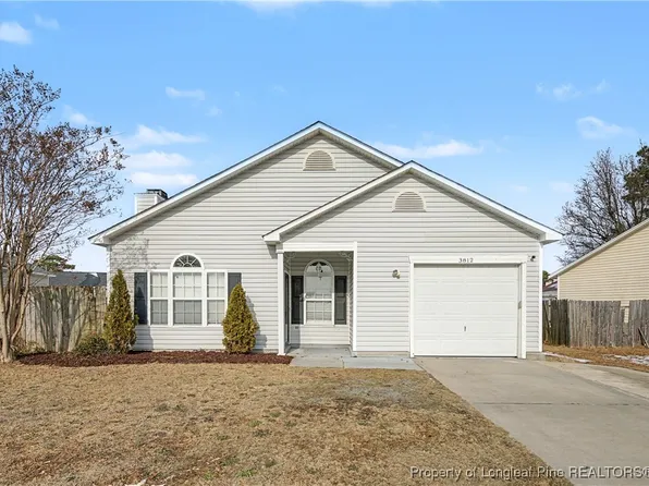 3812 Goforth Dr, Hope Mills, NC 28348