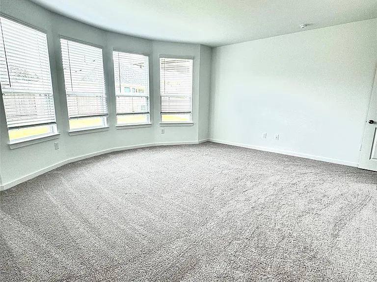 18106-18106 Zemira Ln — Photo 6