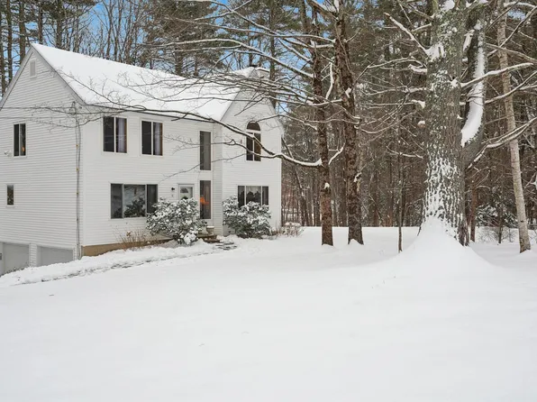18 Diamond Drive, Danville, NH 03819