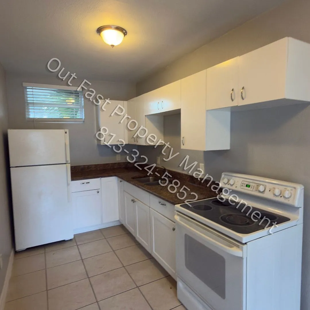Studio, 1.0 bath, 400 sqft, $995 — Photo 3