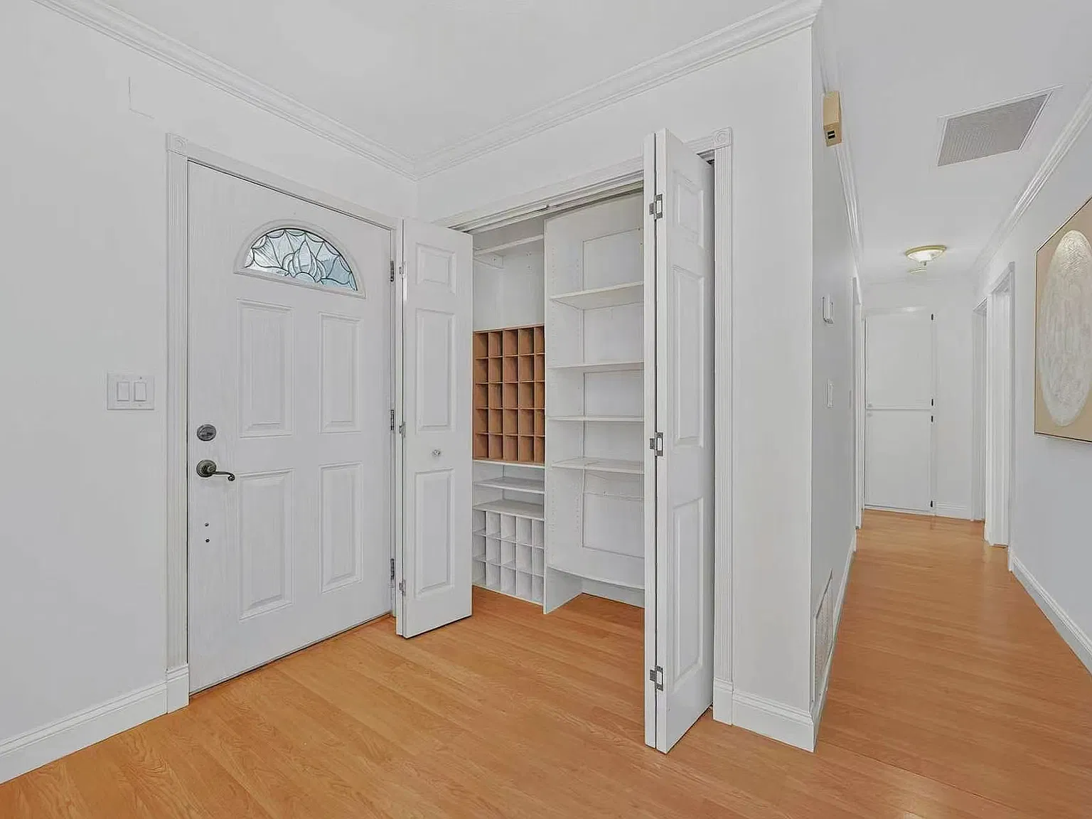 3 bed, 1440 sqft, $4,595 — Photo 3