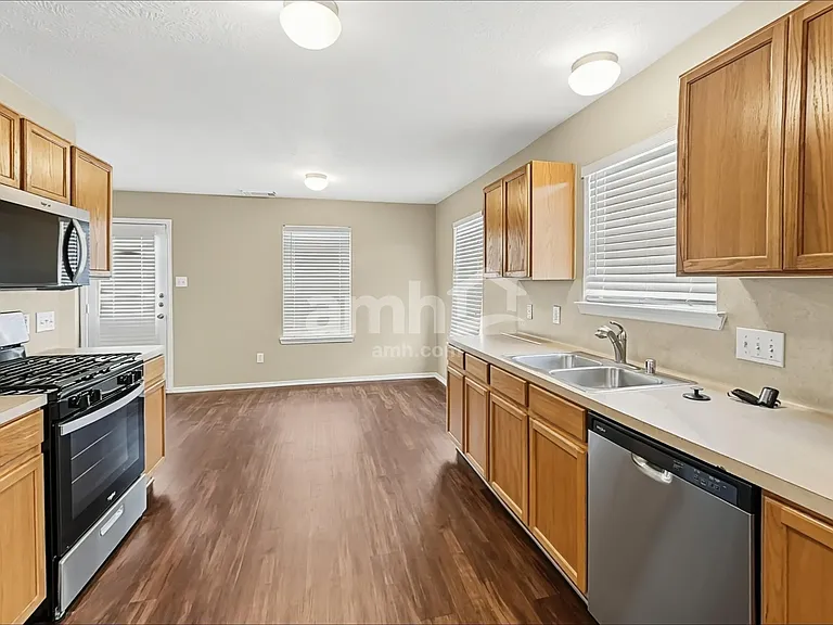12702 Rio Quatro Dr — Photo 4
