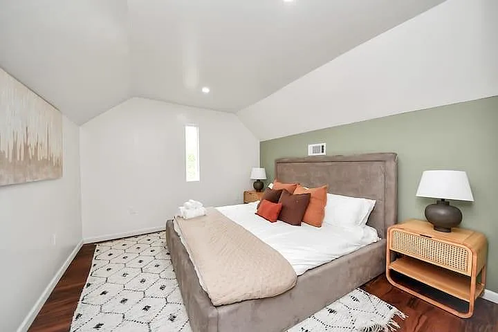 3760 Rio Vista St — Photo 13