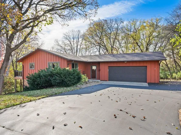 21836 Oak Heights Cir, Cold Spring, MN 56320