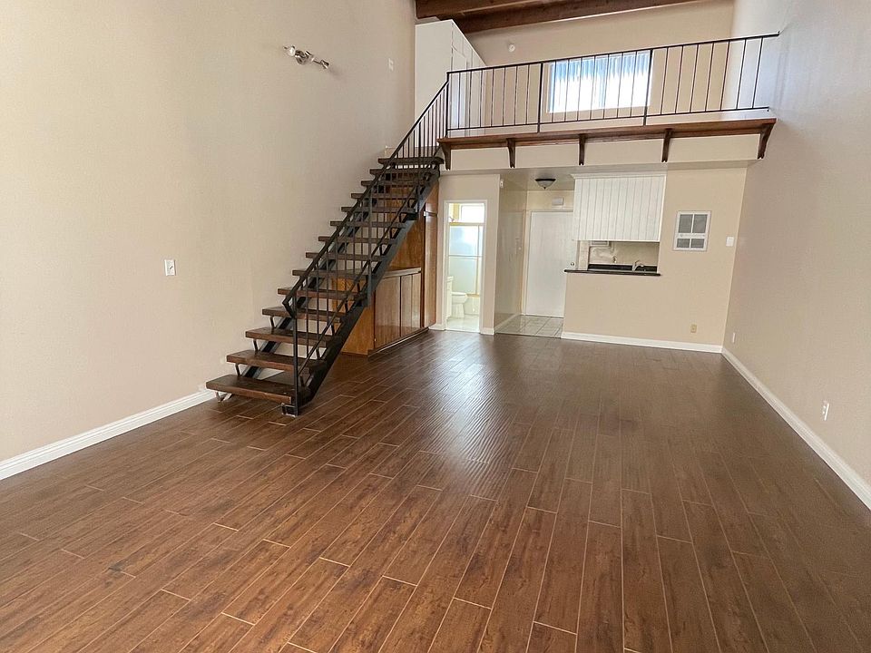 1st image of 1800 Camden Ave #T3