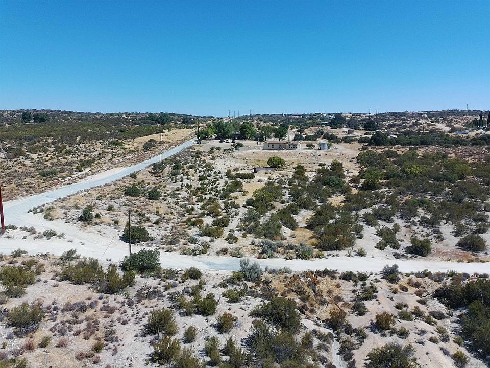 1st image of 1631 Jewel Valley Rd
