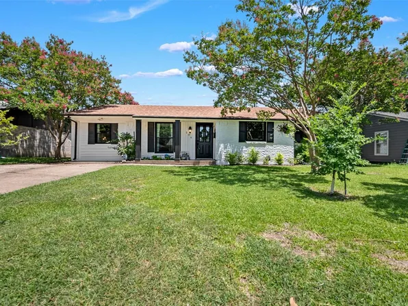 204 Ocean Dr, Richardson, TX 75081