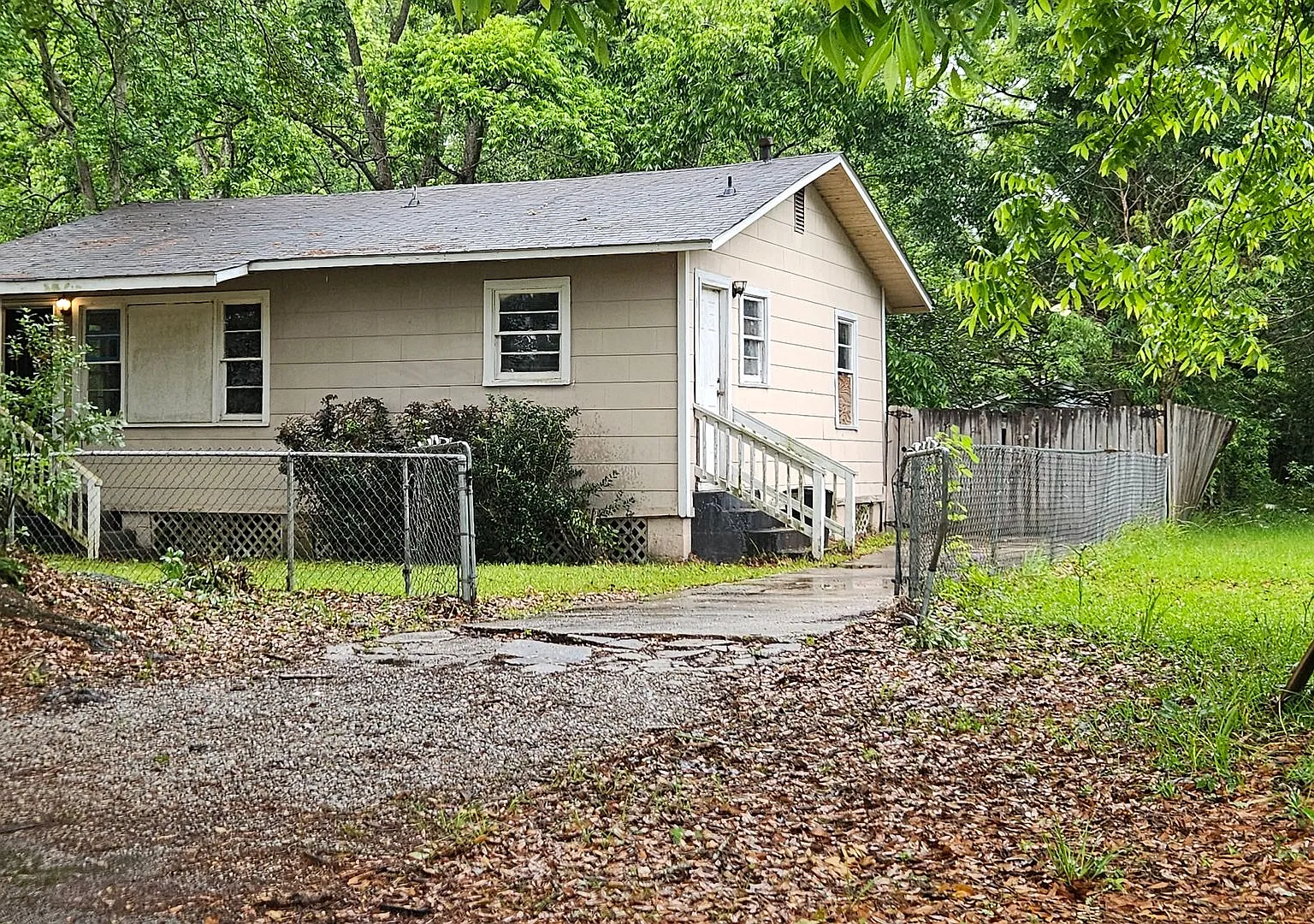 2 bed 1 bath for rent — Photo 2