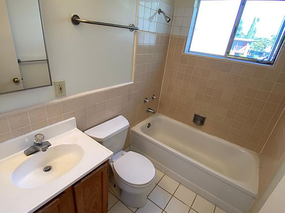 4th image of 4129 El Camino Way #N
