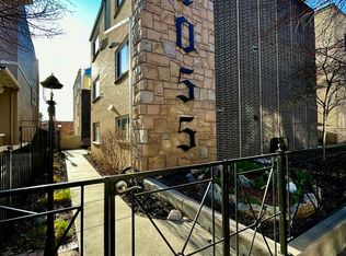 1055 N Corona St APT 302, Denver, CO 80218