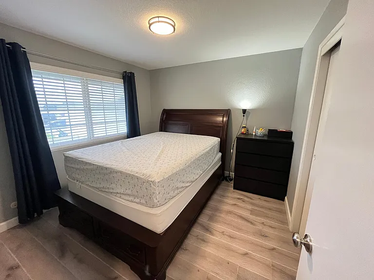 35767 Caxton Pl — Photo 13