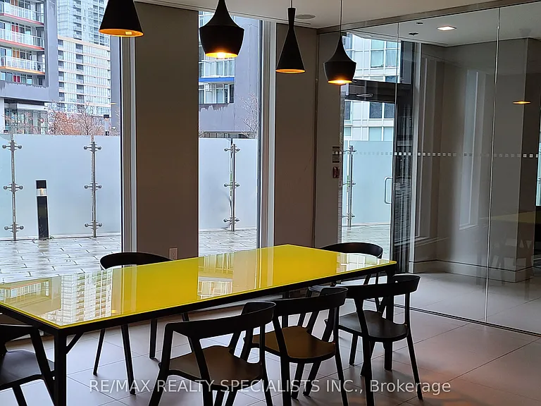 75 Queens Wharf Rd #707 — Photo 16
