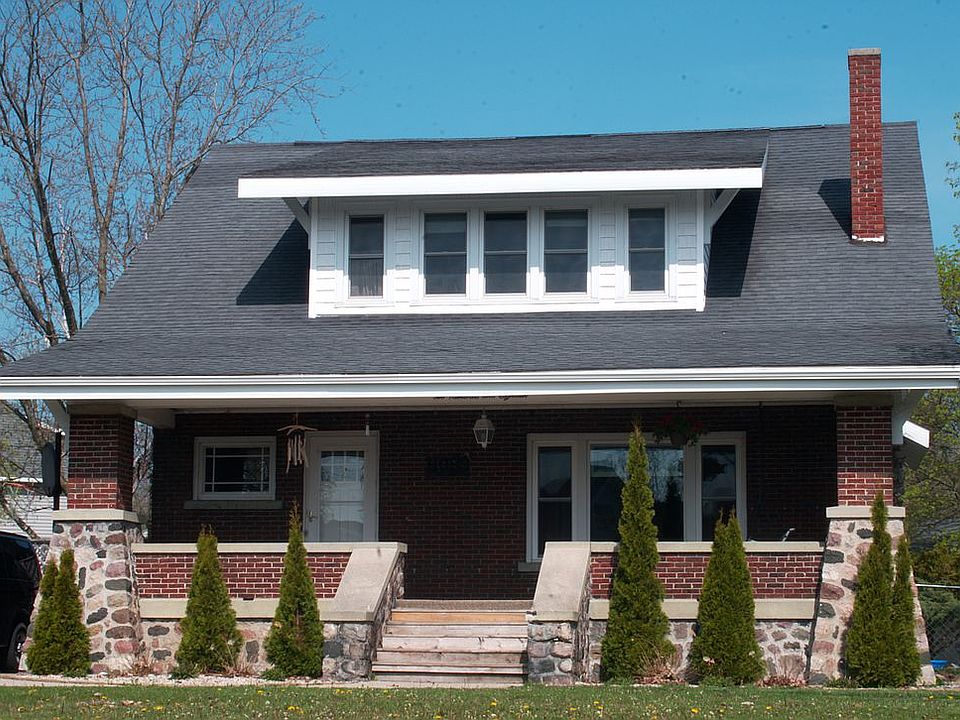 1st image of 218 Larke Ave