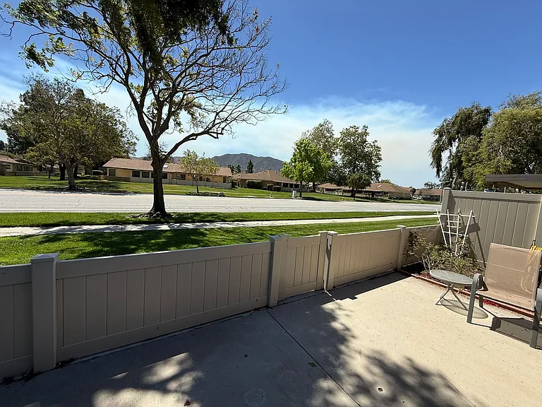 7208 Village 7 — Photo 22